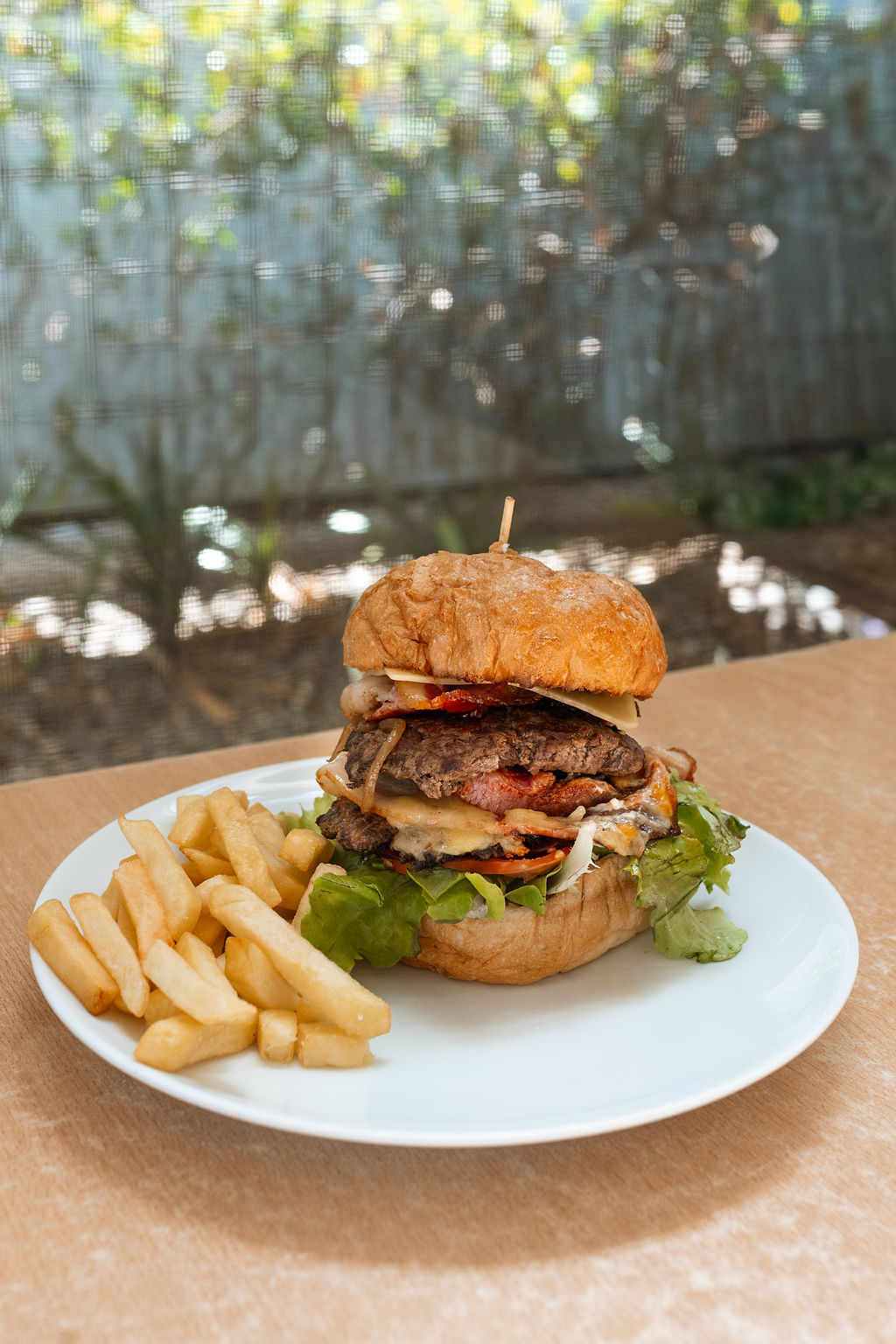 MTB_DoubleBeefBurger